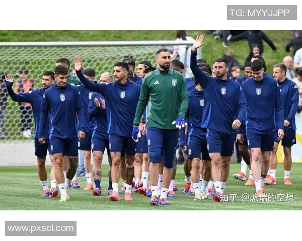 曾经辉煌如今失落的下岗足球明星们的故事与现状探讨