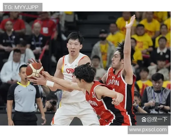 赛后分析:深圳篮球队与西安篮球队的速度对决全景回顾 赛后分析:深圳篮球队与西安篮球队的速度对决全景回顾