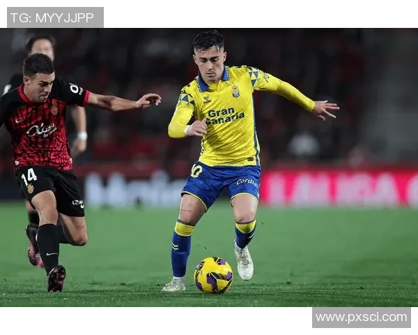 足球明星纷纷转会欧洲联赛背后的原因与影响分析 足球明星纷纷转会欧洲联赛背后的原因与影响分析